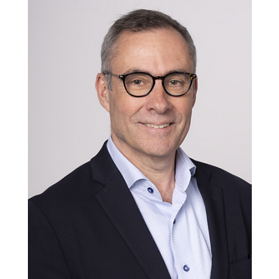 Mr. Niels Faché