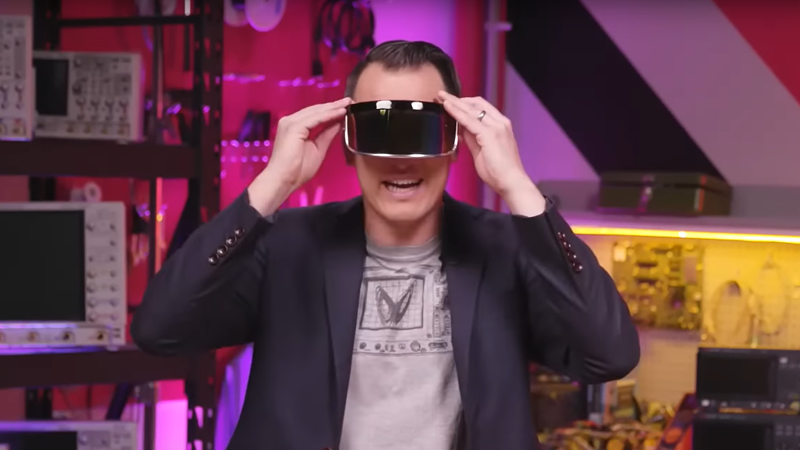 Keysight World: Live from the Lab with Daniel Bogdanoff in Glasses